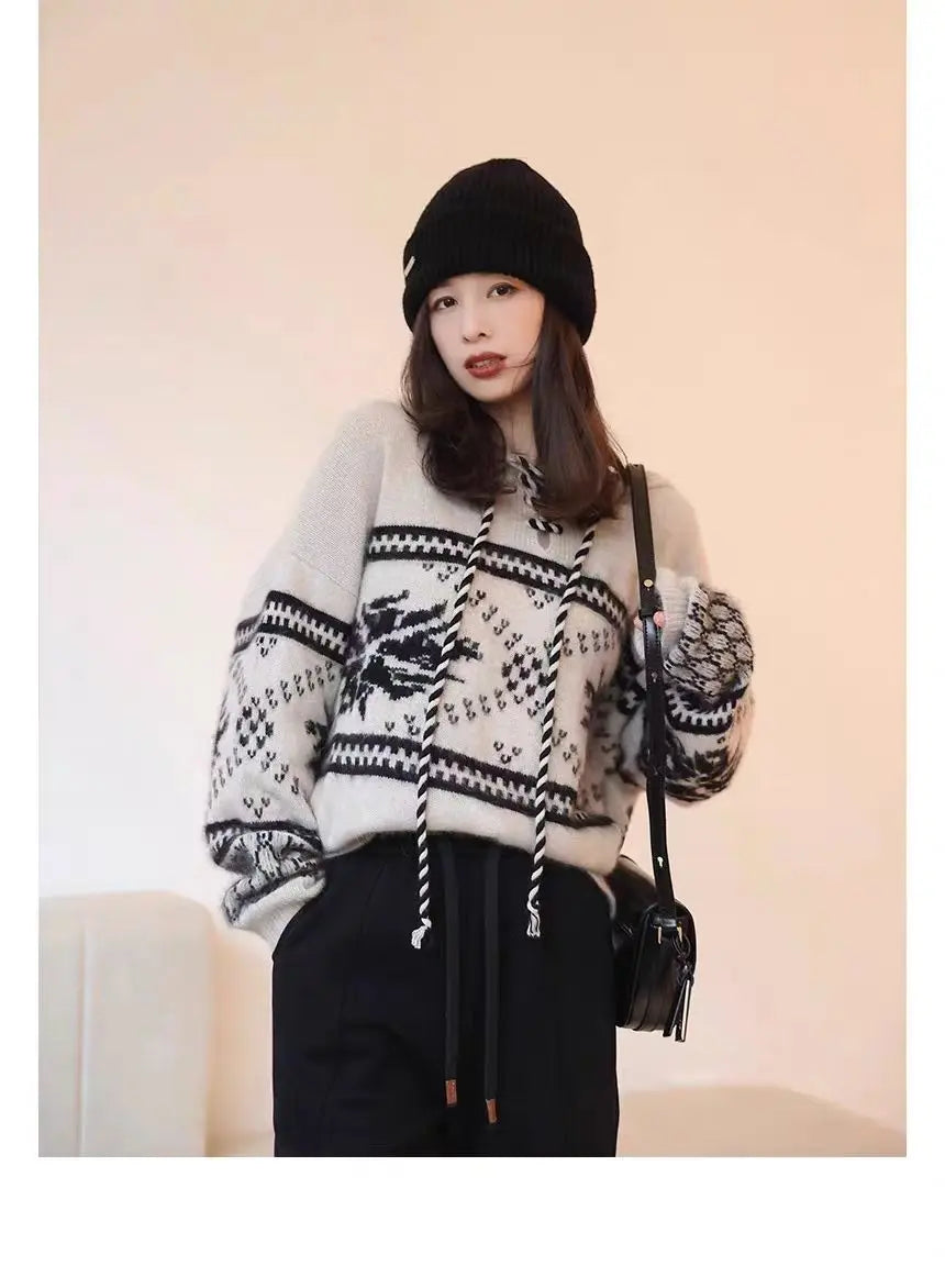 100% pure wool cashmere sweater women's 2024 autumn and winter new hooded collar pullover fashionable loose knit plus size top