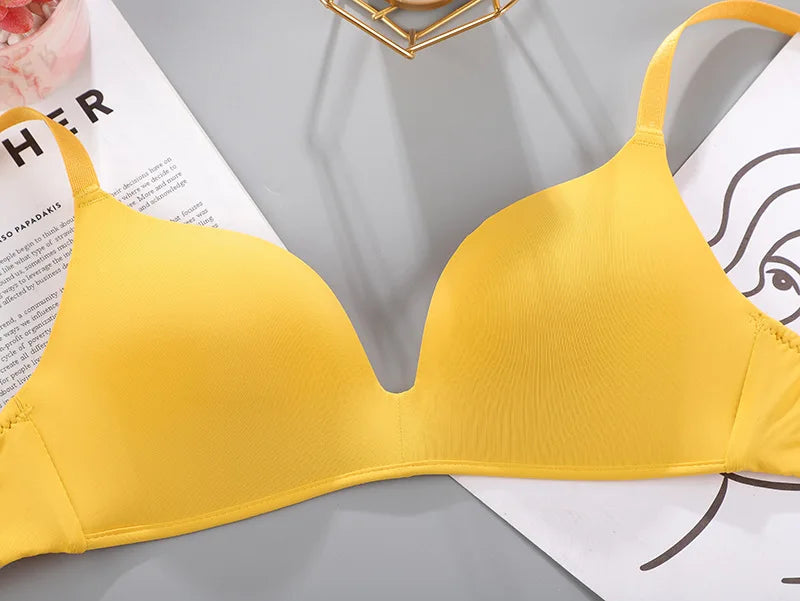 12 color light and thin seamless lingerie without steel ring, women's bra with breathable and gathered bra