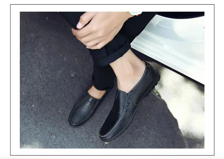 CLOHOO Men's Handmade Casual Loafers Anti-Slip Comfortable Slip-On Driving Comfortable Leather Shoes