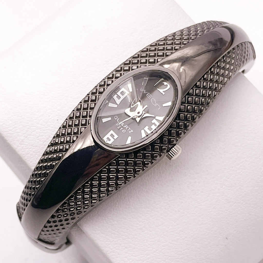 2023 Trend Fashion Flash Silvery Black Bracelet Watch Charm Female Jewelry