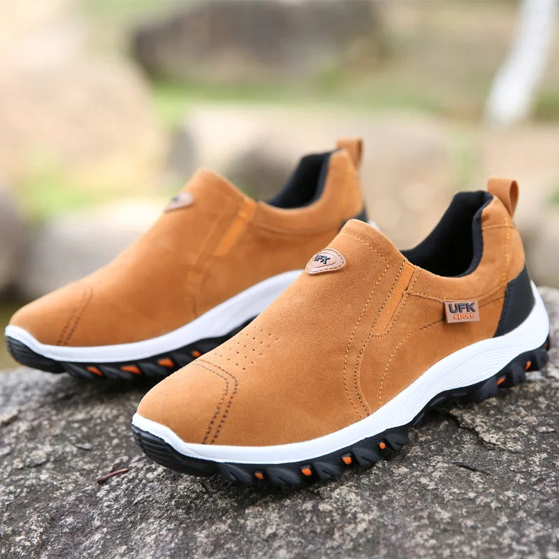 New Casual Shoes Men Sneakers Outdoor Walking Shoes Loafers Autumn Slip On Suede Leather Male Footwear Plus Size 48 49 50 MSH004