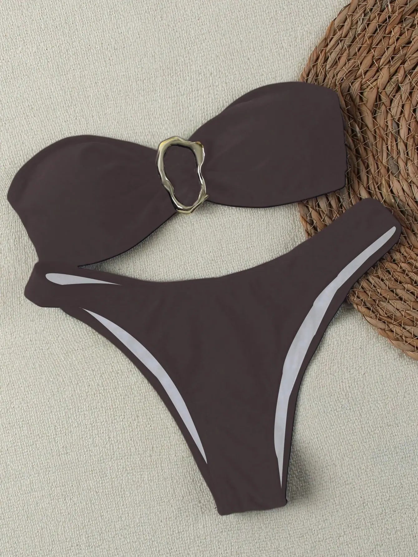 Sexy Cut-Out Bikini Set - Trendy Swimwear for Beach Goddesses Stunning Strapless Bikini Top Two-Piece Swimwear for Women