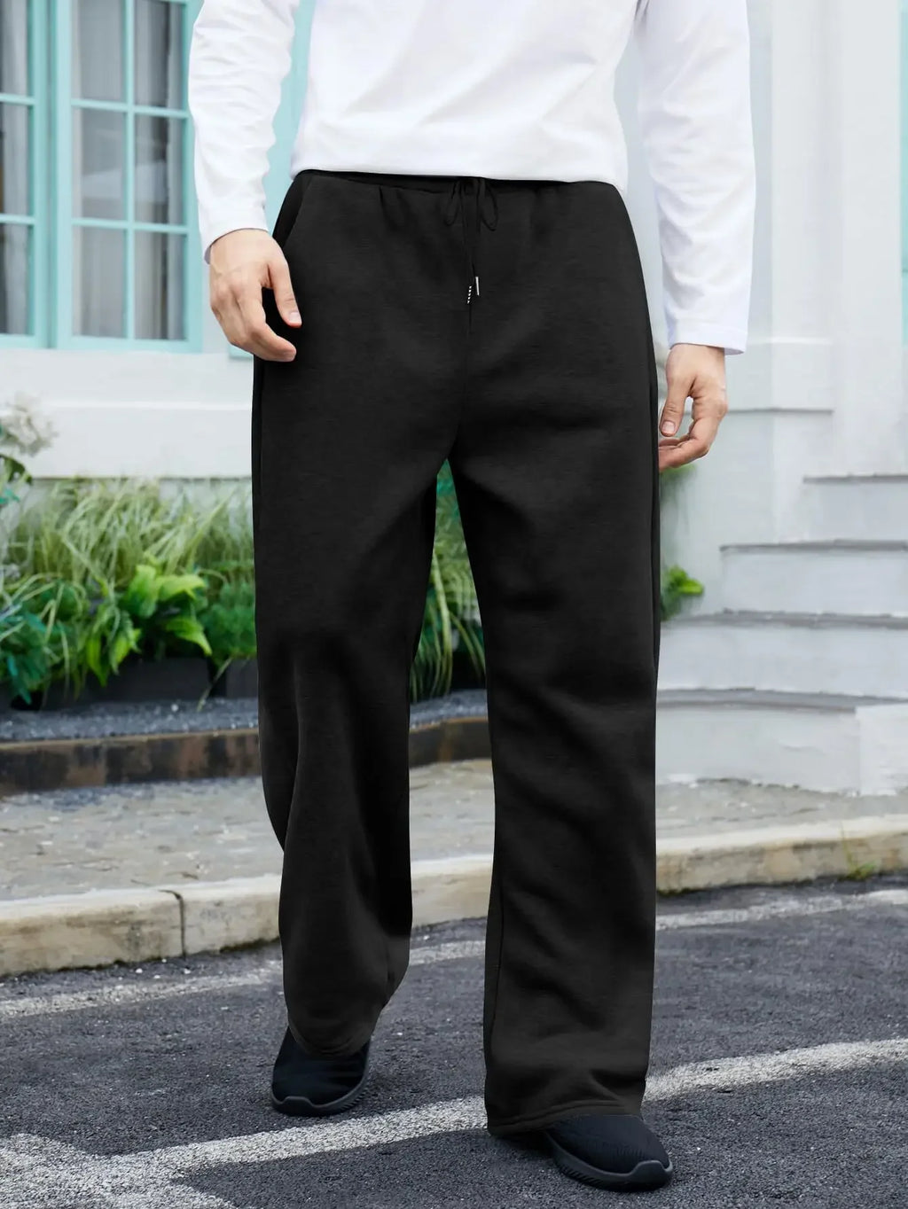 2025 New European and American Men's Sports Pants with Drawstring Waist, Wide Legs, Loose Pants with Pockets