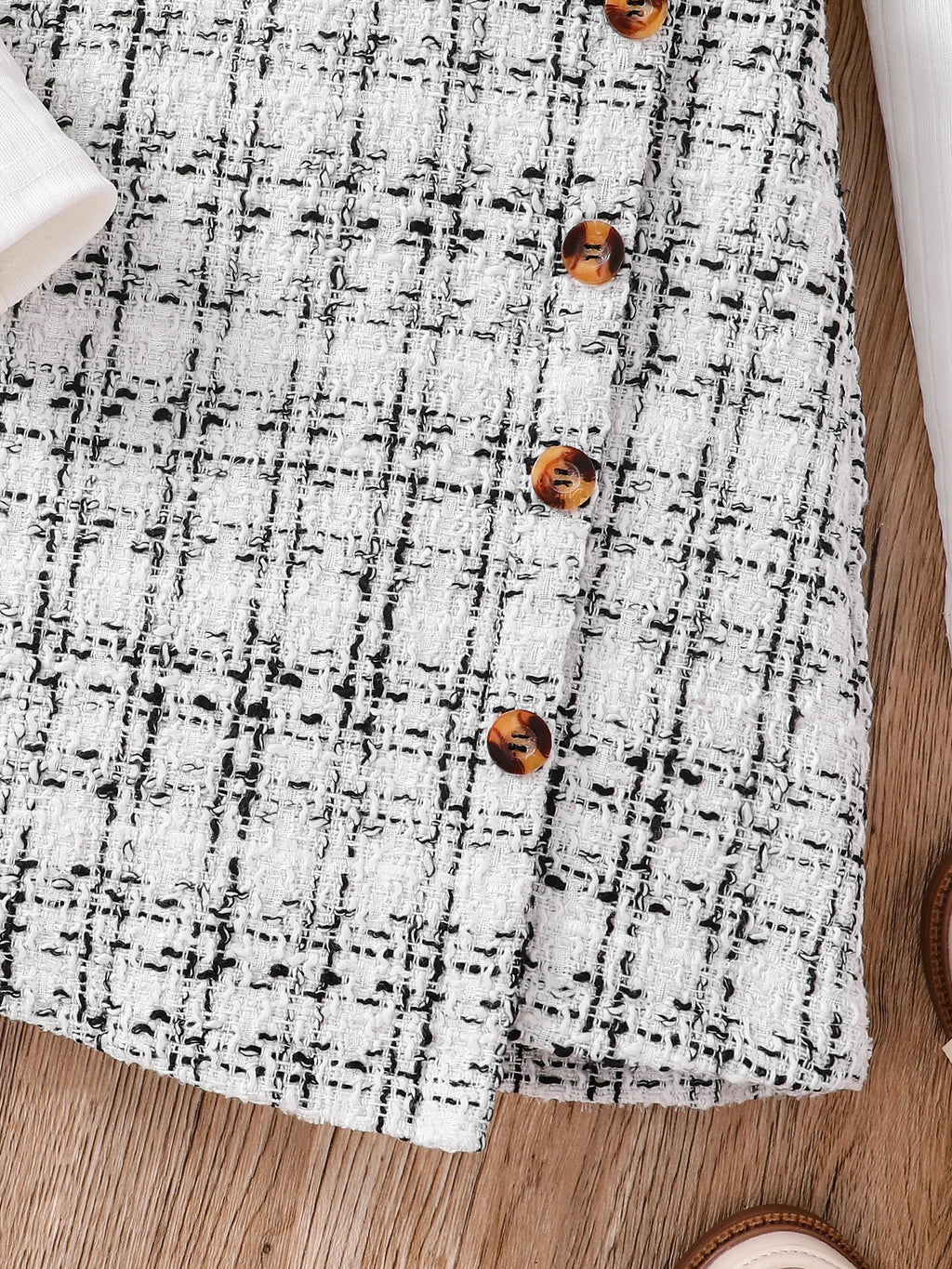 Spring and Autumn children's 2-piece fashion casual clothing white high-neck long-sleeved flying sleeve top + plaid A-line skirt