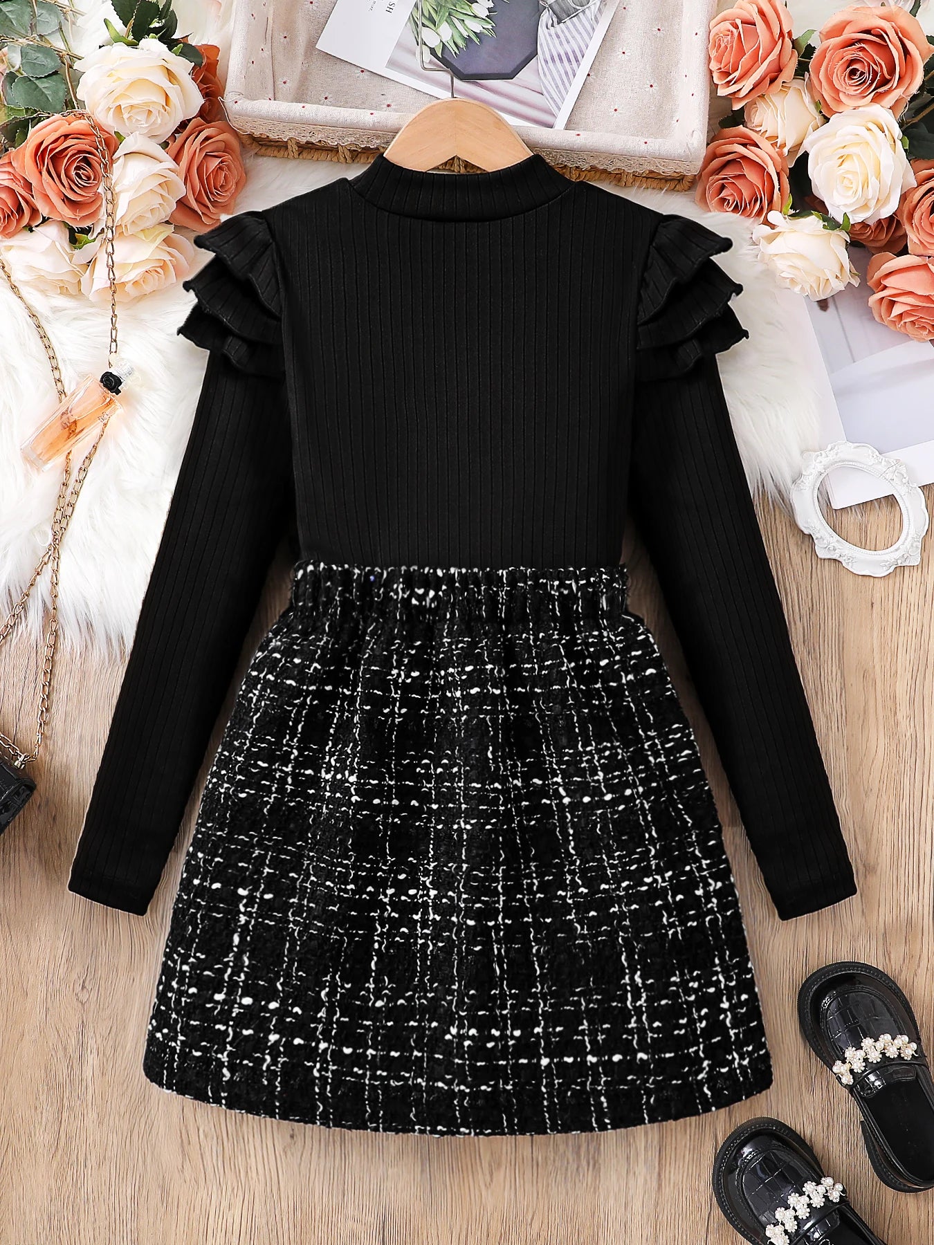 Spring and Autumn children's 2-piece fashion casual clothing white high-neck long-sleeved flying sleeve top + plaid A-line skirt