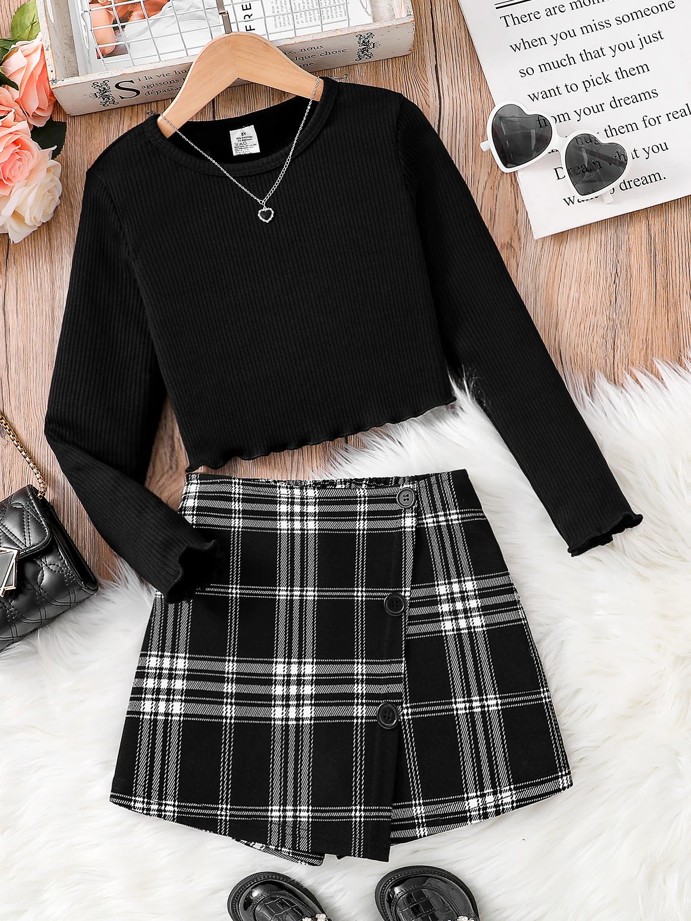 Girls spring new children's fashion casual clothing knitted crew-neck long-sleeved top + asymmetrical plaid skirt 2-piece set